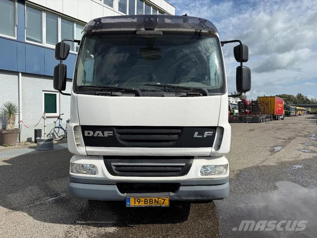 DAF LF 55.220 6X2 + GEESINKNORBA GPM III V 14L22 / SPL Sopbilar