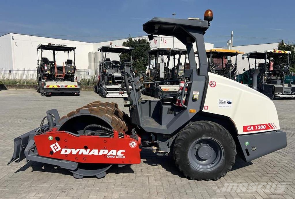 Dynapac CA 1300 PD Rodillos de un solo tambor