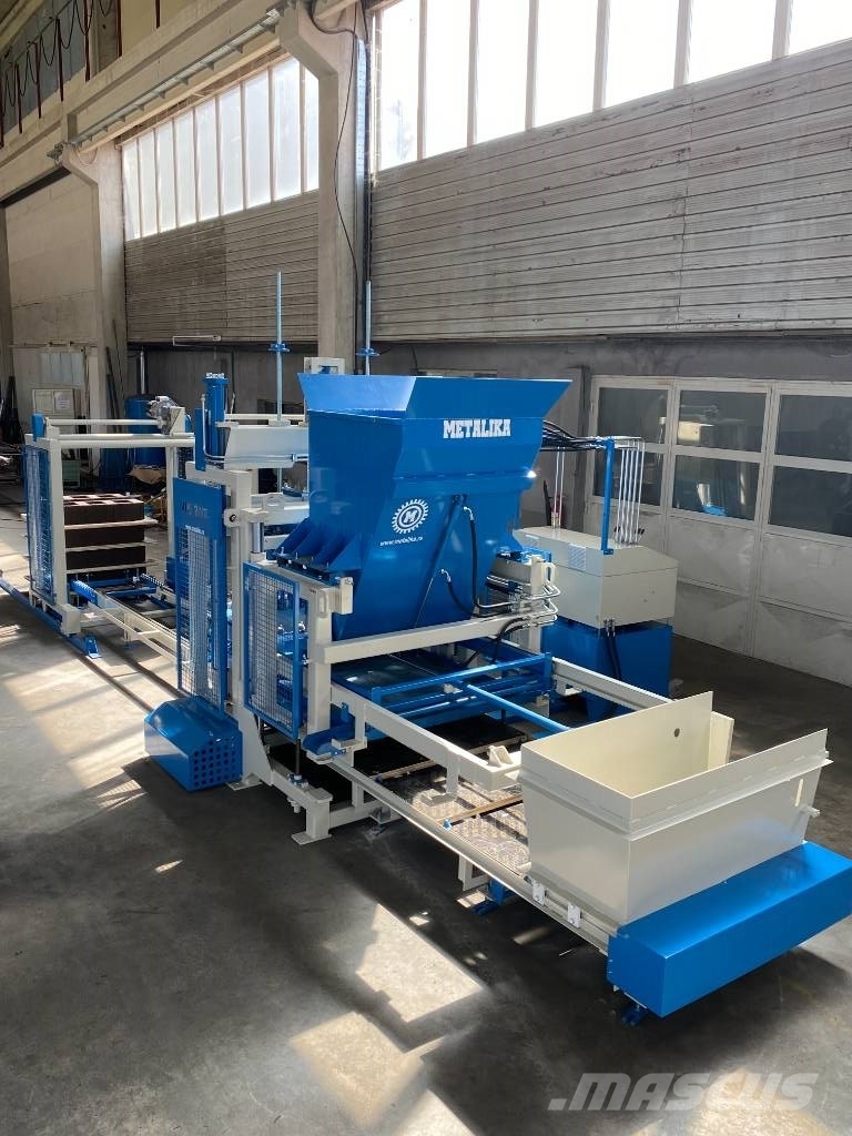 Metalika VPS-2000/1 Concrete block making machine Cementstens-maskiner