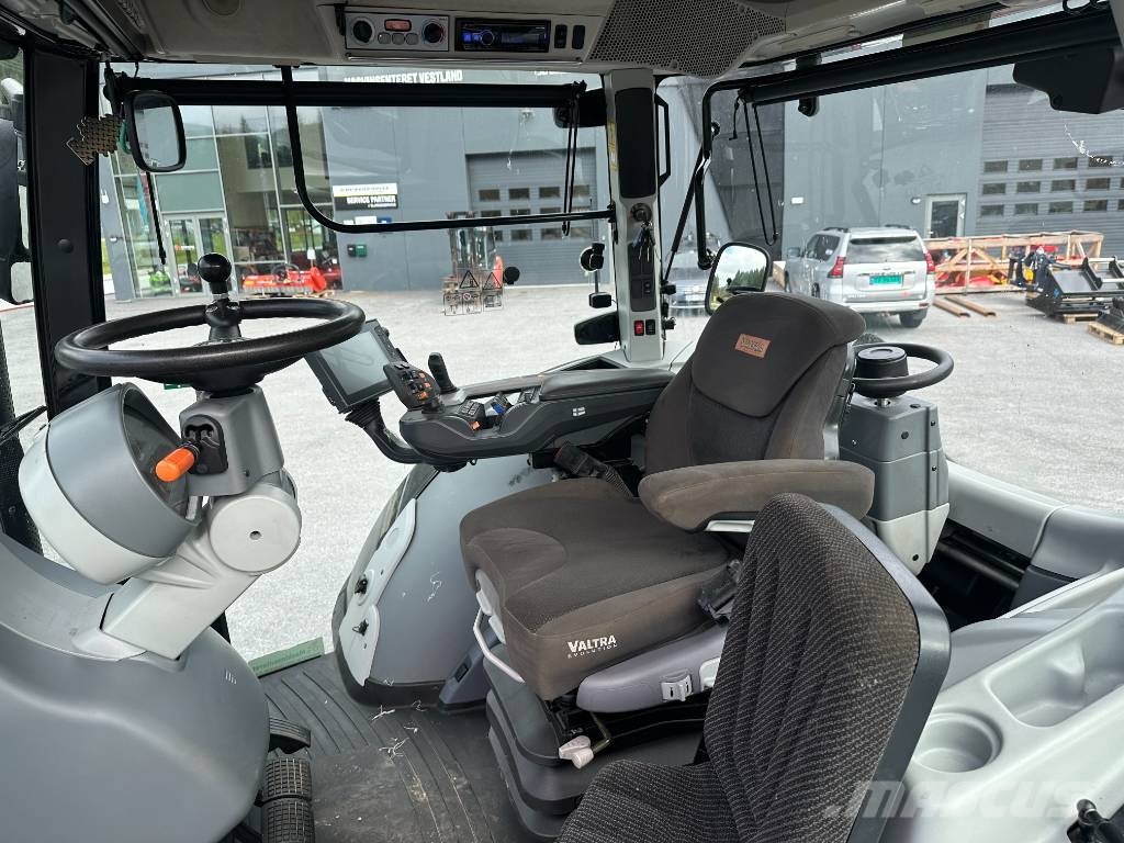 Valtra S 394 Traktorer