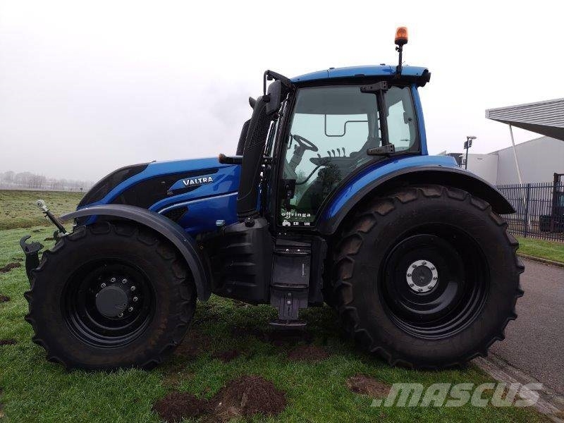 Valtra T 234 A Traktorer