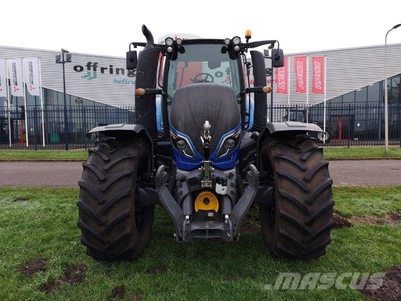 Valtra T 234 A Traktorer