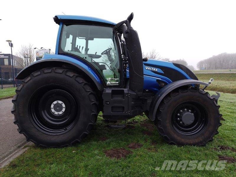 Valtra T 234 A Traktorer