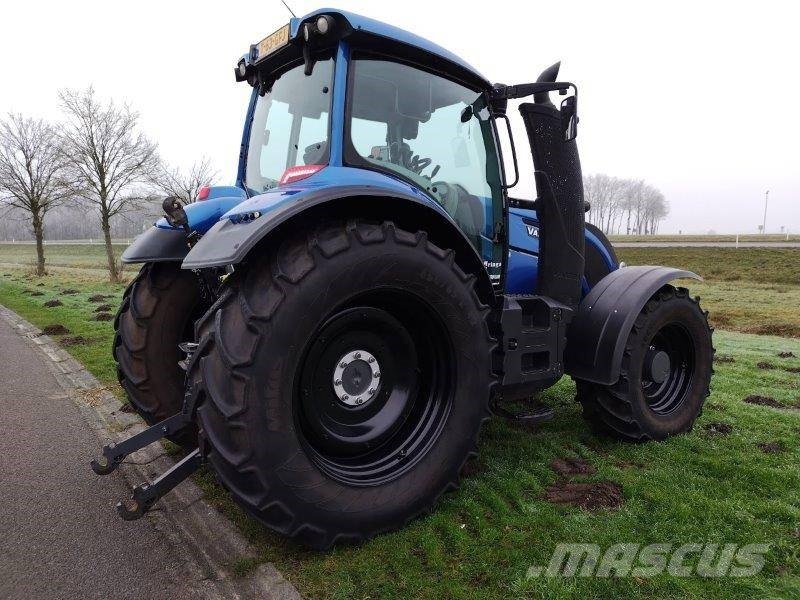 Valtra T 234 A Traktorer