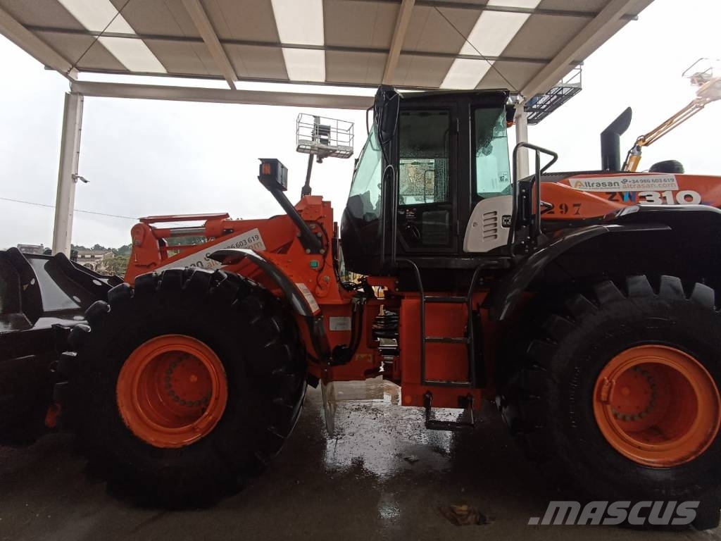 Hitachi ZW 310-6 لوادر بعجل
