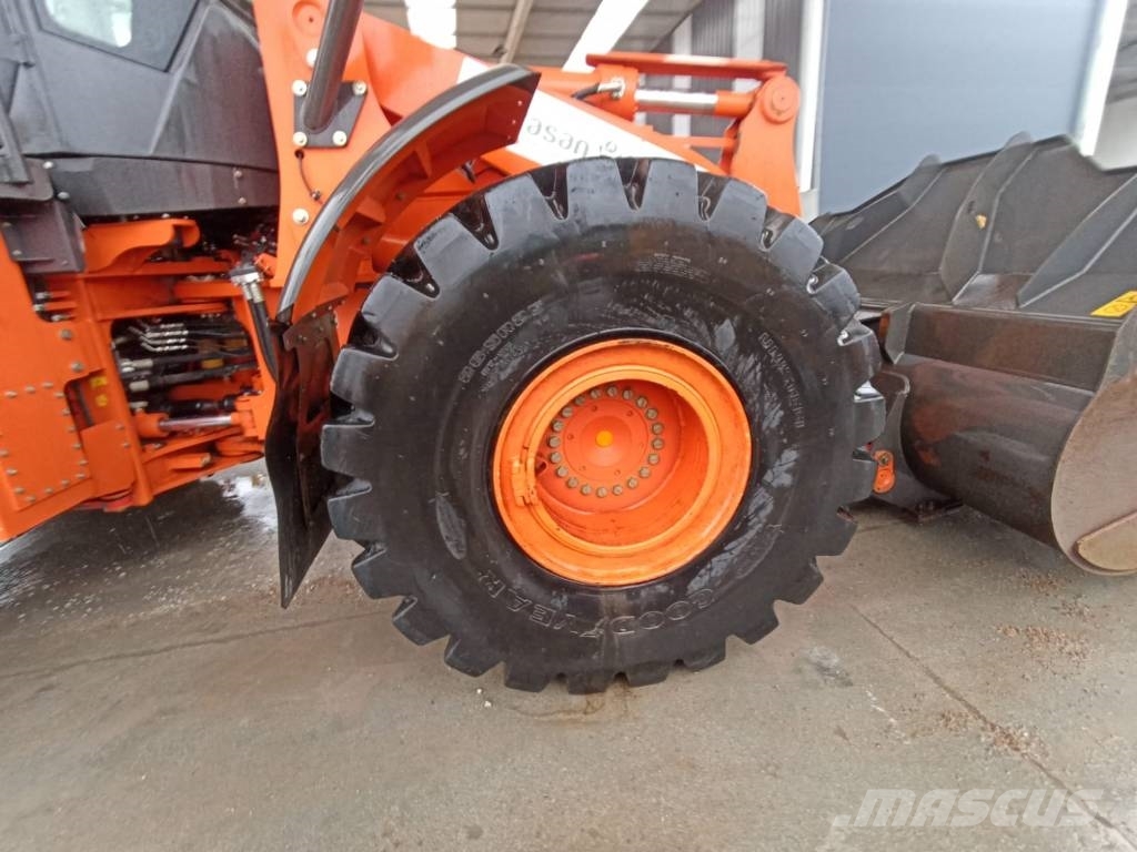 Hitachi ZW 310-6 لوادر بعجل