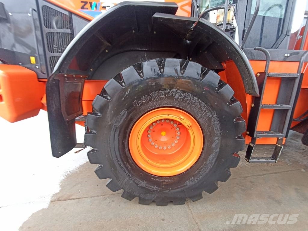 Hitachi ZW 310-6 لوادر بعجل