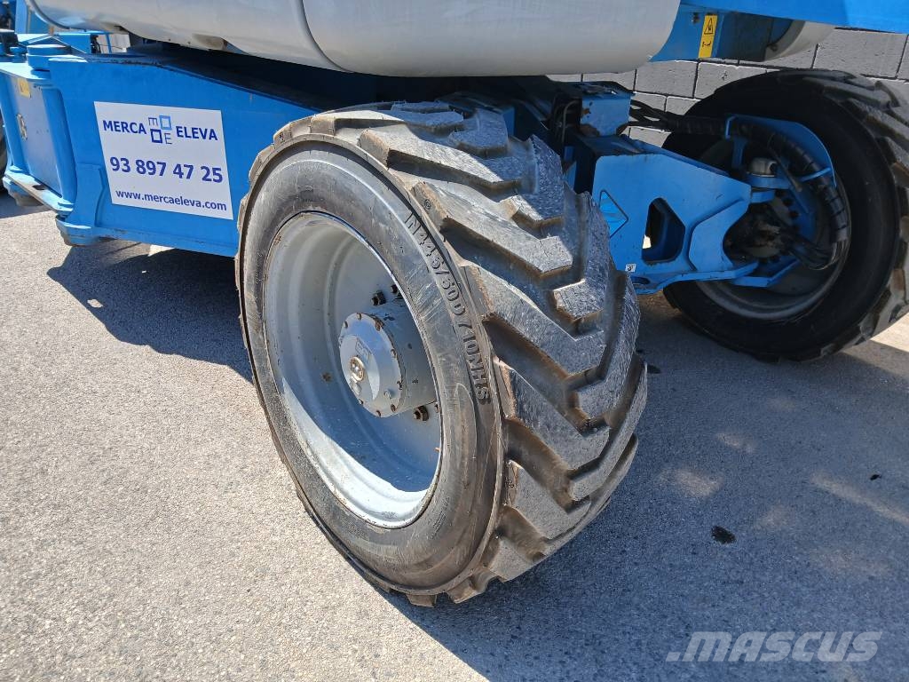 Genie Z 135 Plataformas con brazo de elevación manual