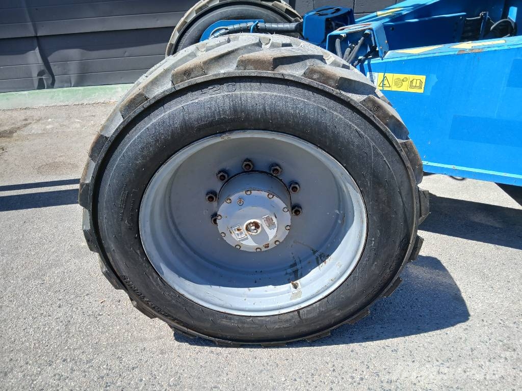 Genie Z 135 Plataformas con brazo de elevación manual