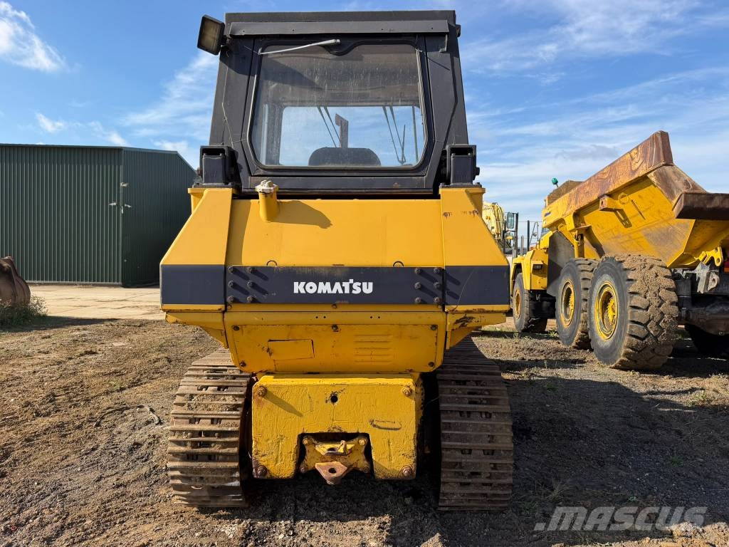 Komatsu D 41 S-3 Utovarivaču guseničara