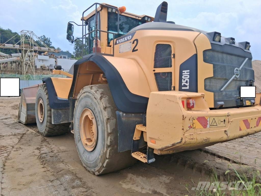Volvo L 250 H Ładowarki kołowe