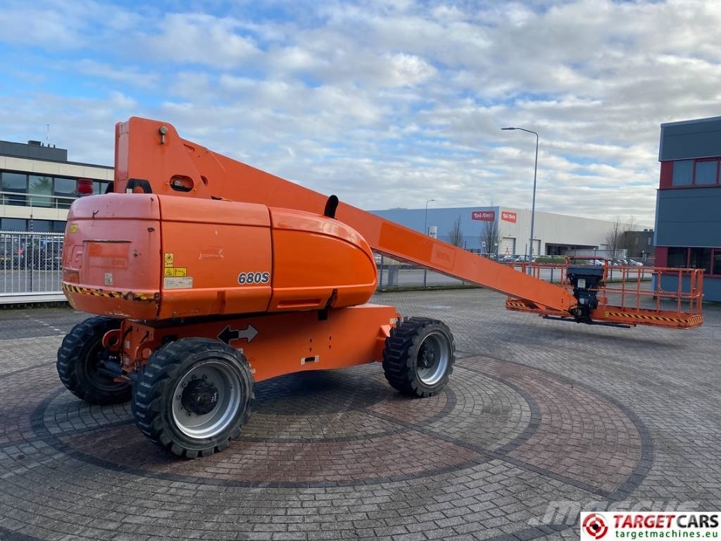 JLG 680S Telescopic 4x4 Diesel Boom Work Lift 2273cm Teleskooppipuominostimet