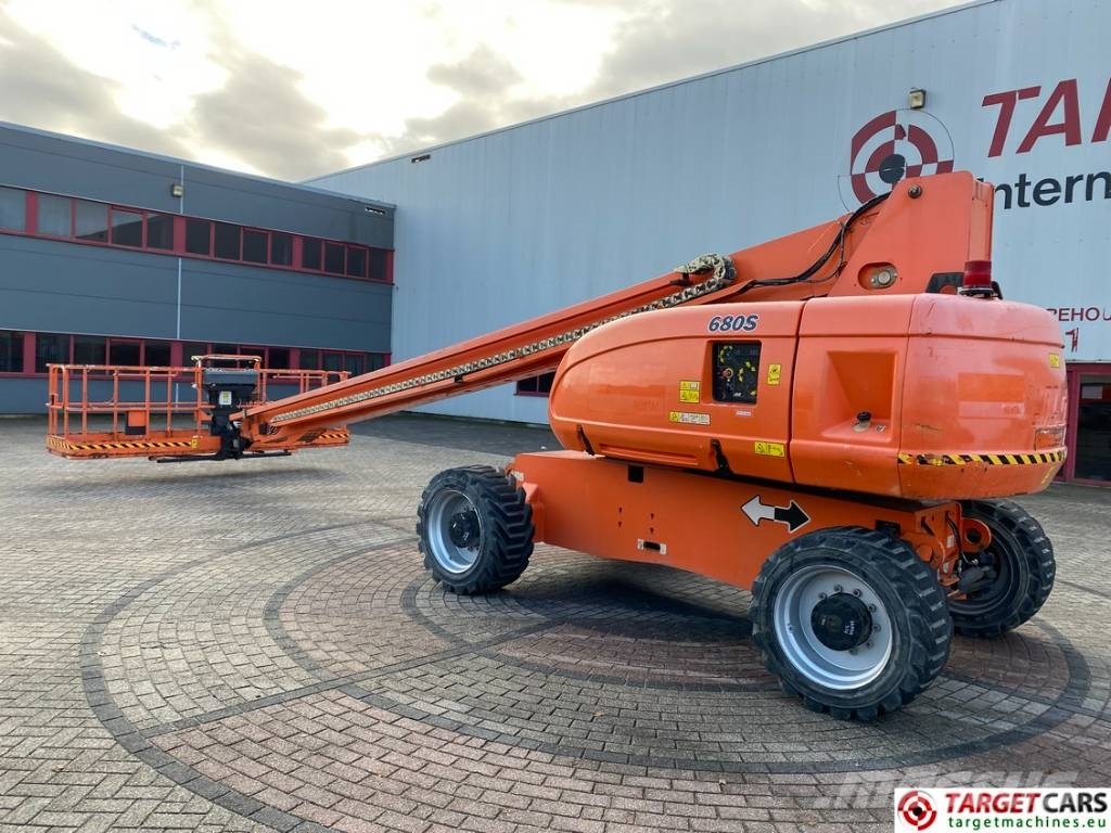 JLG 680S Telescopic 4x4 Diesel Boom Work Lift 2273cm Teleskooppipuominostimet