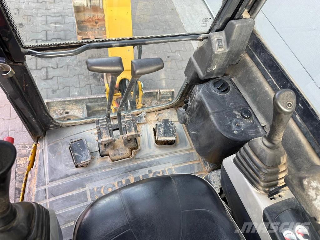 Komatsu PC18MR-3 Minigravemaskiner