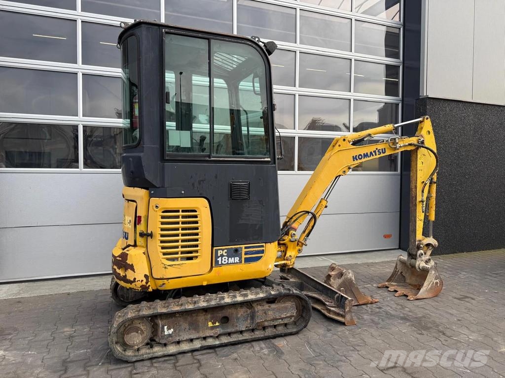 Komatsu PC18MR-3 Minigravemaskiner