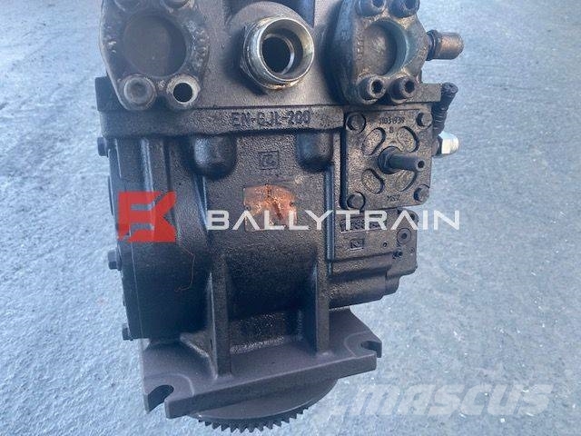 Main Danfoss Pump on Sandvik QJ341 (HP8834,10-24-1 Κινητοί σπαστήρες
