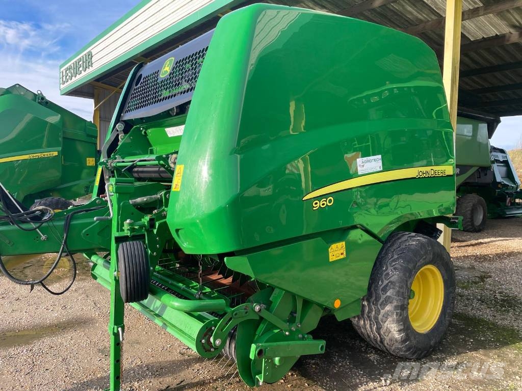 John Deere 960 Ronde-balenpersen
