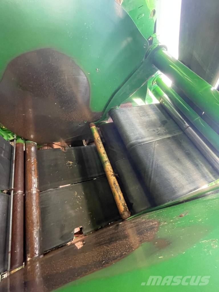 John Deere 960 Ronde-balenpersen