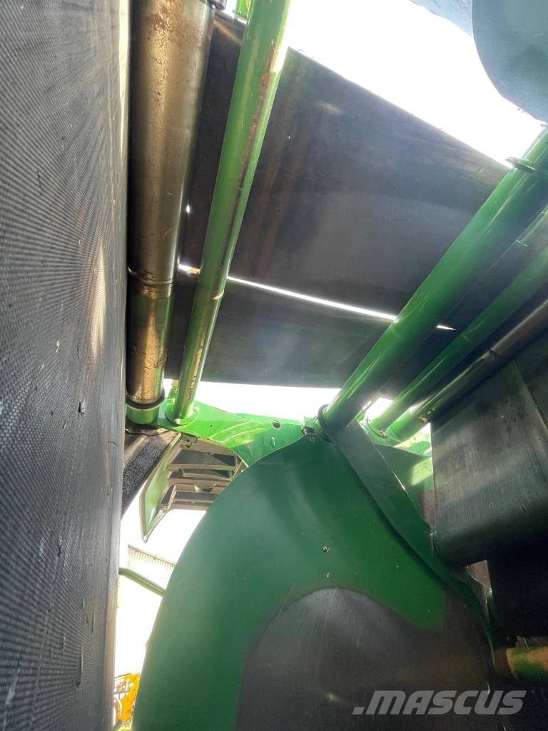 John Deere 960 Ronde-balenpersen