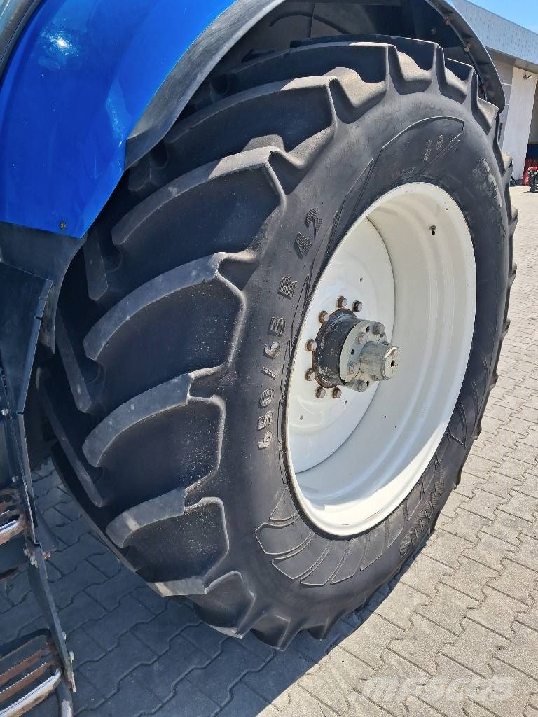 New Holland T 7.220 AC Traktorer