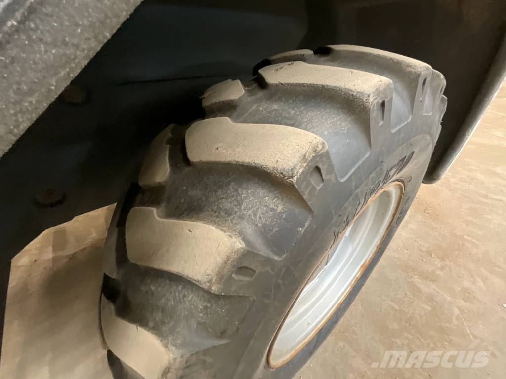 Terex TL 80 AS Колесни товарачи