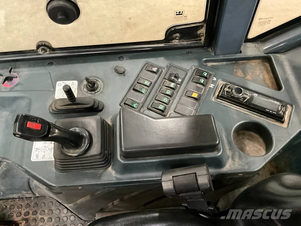 Terex TL 80 AS Колесни товарачи
