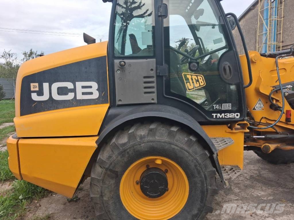 JCB TM 320 AGRI Телескопические погрузчики