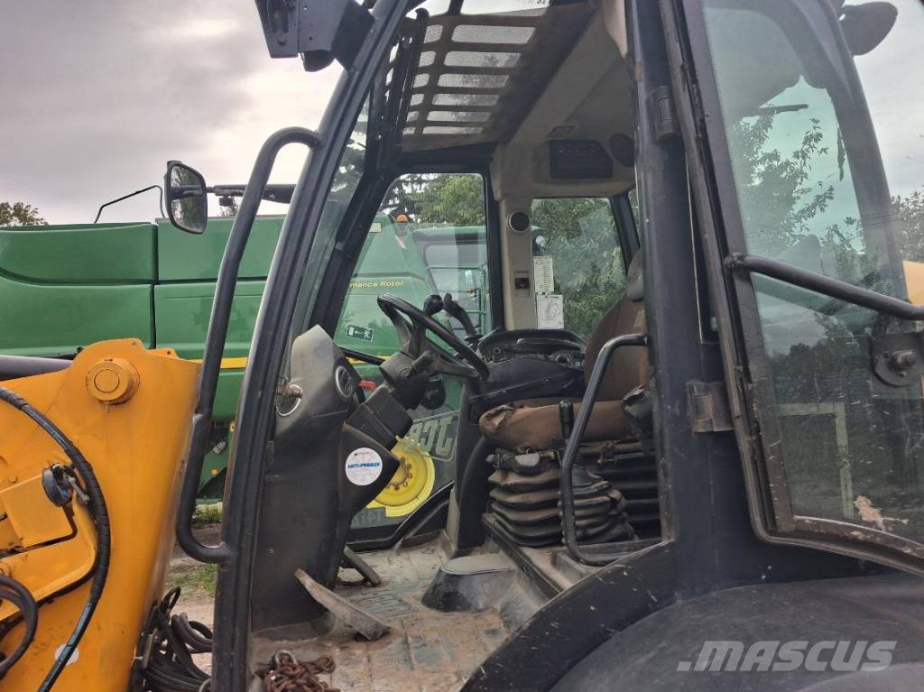JCB TM 320 AGRI Телескопические погрузчики