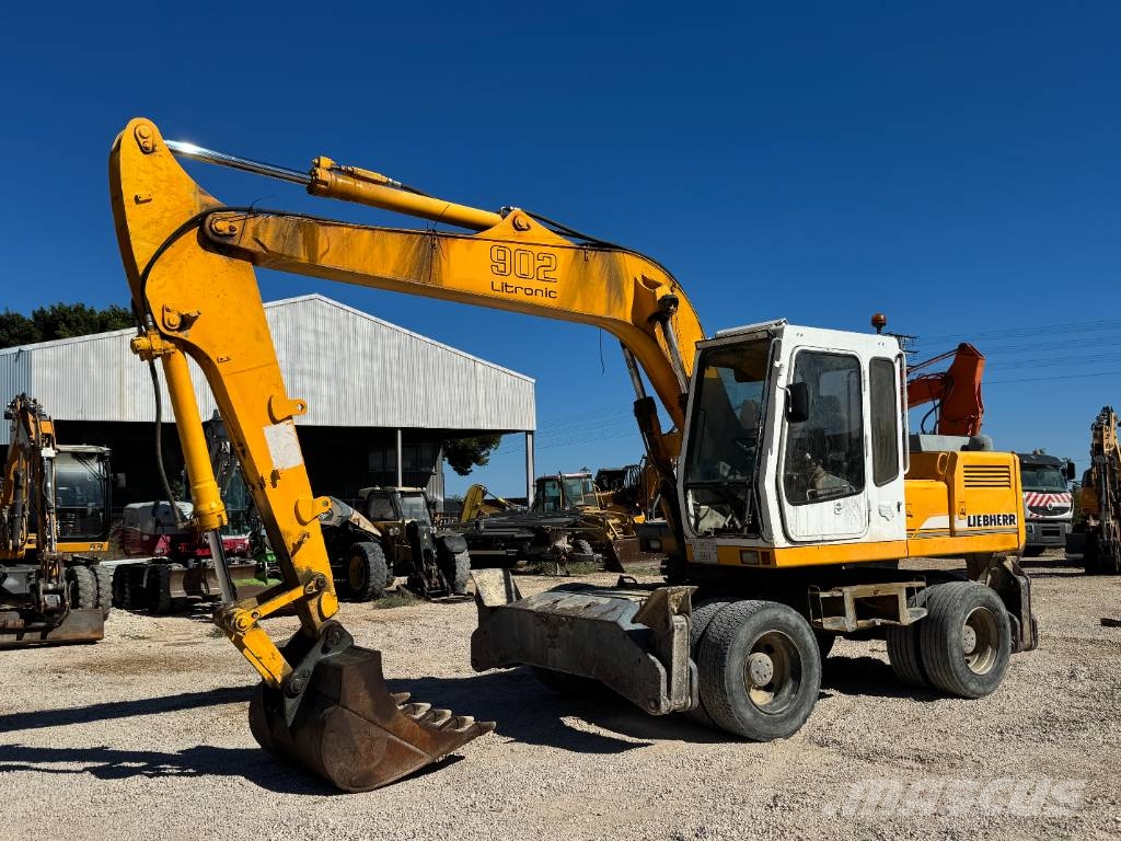 Liebherr A 902 Litronic Excavadoras de ruedas