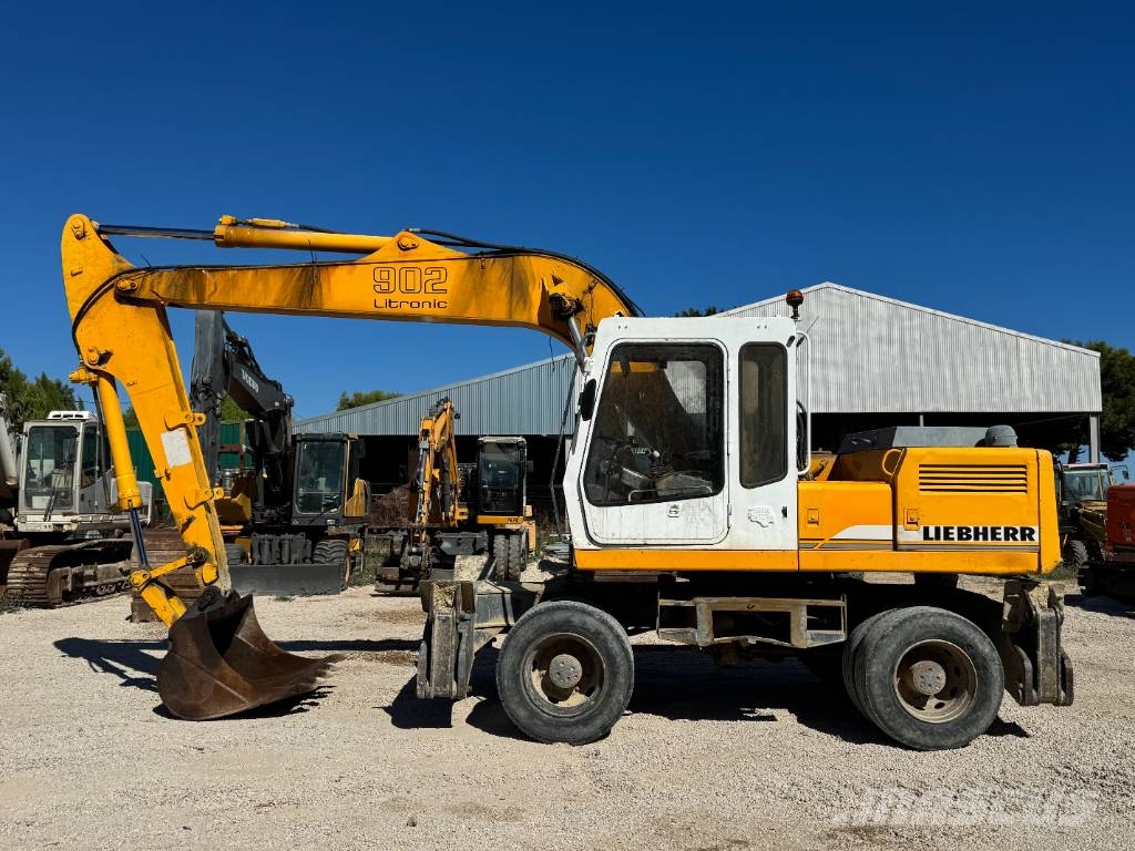 Liebherr A 902 Litronic Excavadoras de ruedas