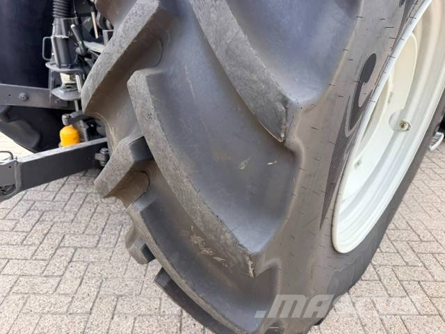 Valtra T235 Direct Smart Touch, 435 uur! Τρακτέρ