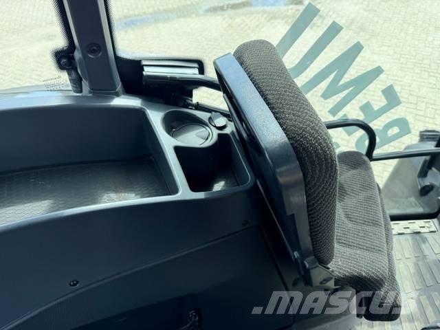 Valtra T235 Direct Smart Touch, 435 uur! Τρακτέρ