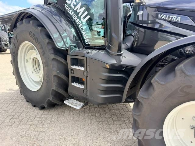 Valtra T235 Direct Smart Touch, 435 uur! Τρακτέρ