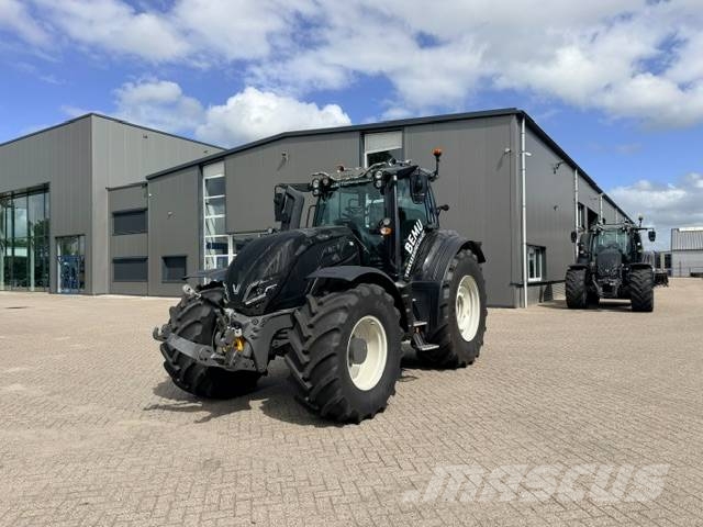 Valtra T235 Direct Smart Touch, 435 uur! Τρακτέρ