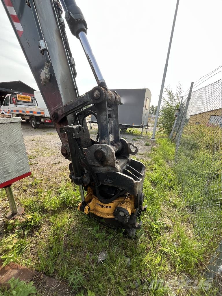 Hyundai HX300AL Bandgrävare