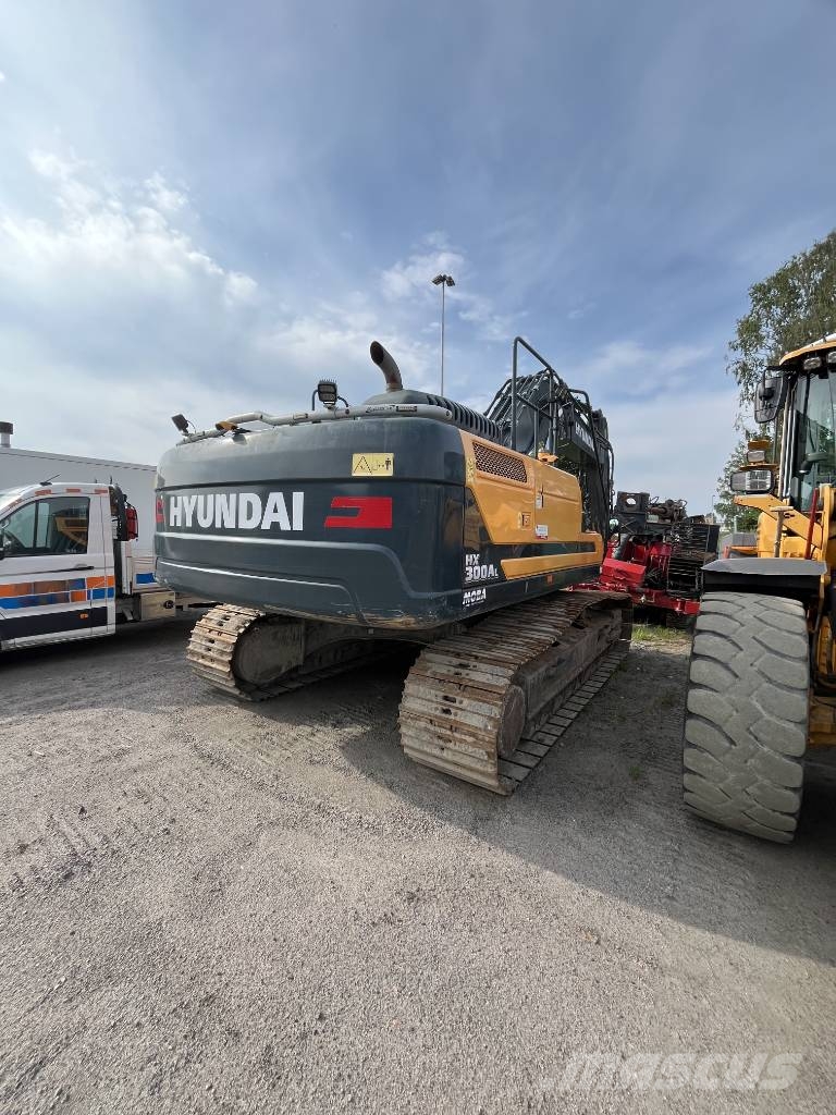 Hyundai HX300AL Bandgrävare
