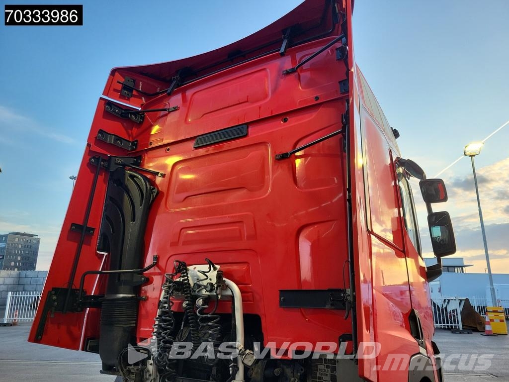 Renault T 460 6X2 SleeperCab Liftachse Standklima ACC PTO وحدات الجر