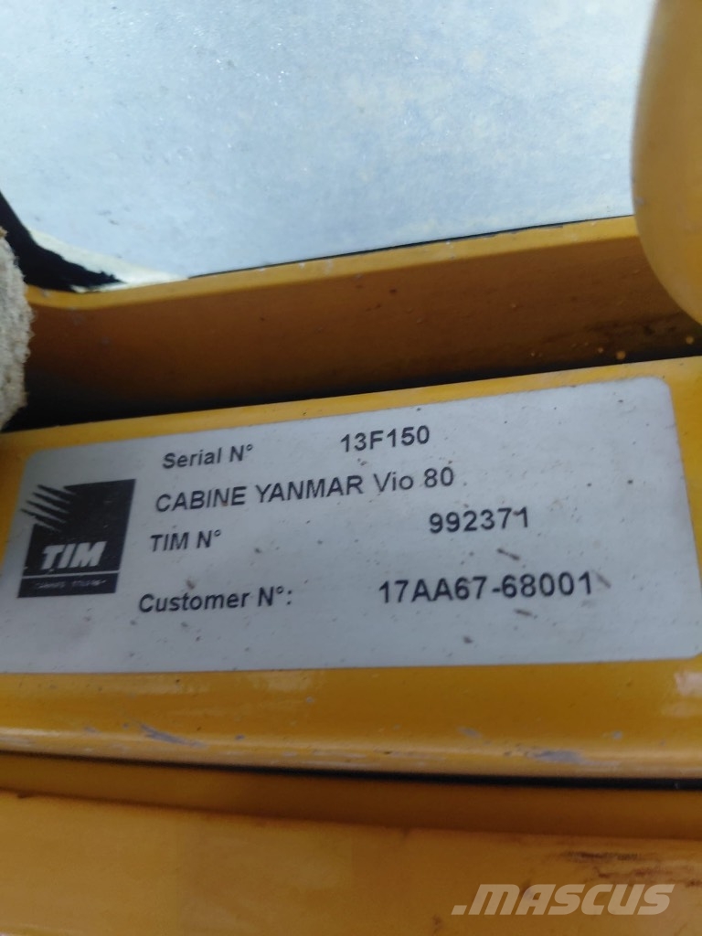 Yanmar Vio 80 U كابينة والداخلية