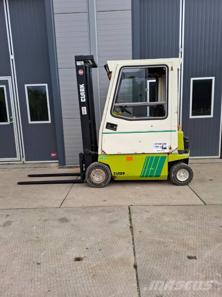 Clark EM 15 Elektritõstukid
