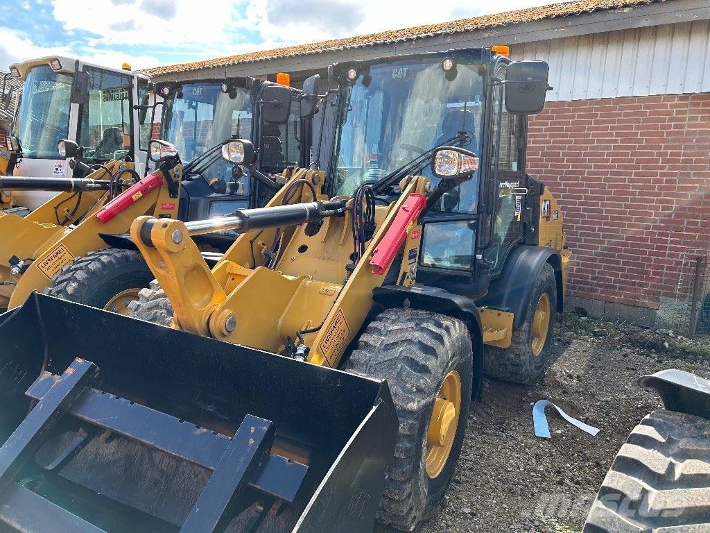 CAT 906 Cargadoras sobre ruedas