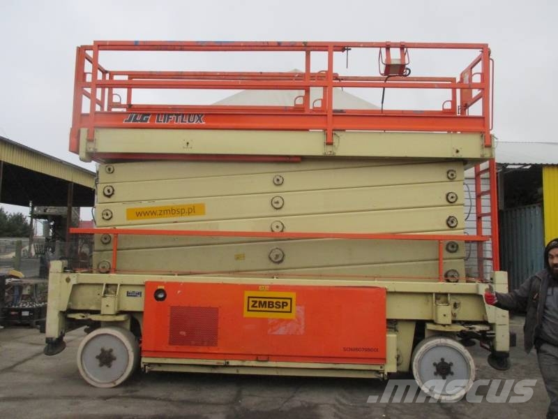 JLG Liftlux 245-12 Elevadores de tesoura