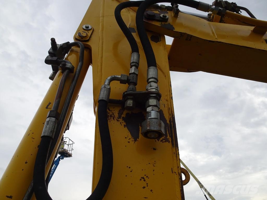 Komatsu PC110R 소형 굴삭기 7톤 미만