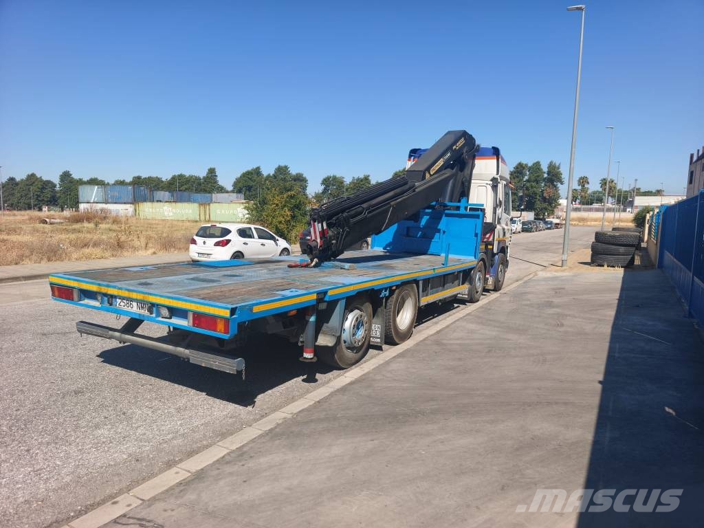 DAF PK44002 Camiones de caja de lona