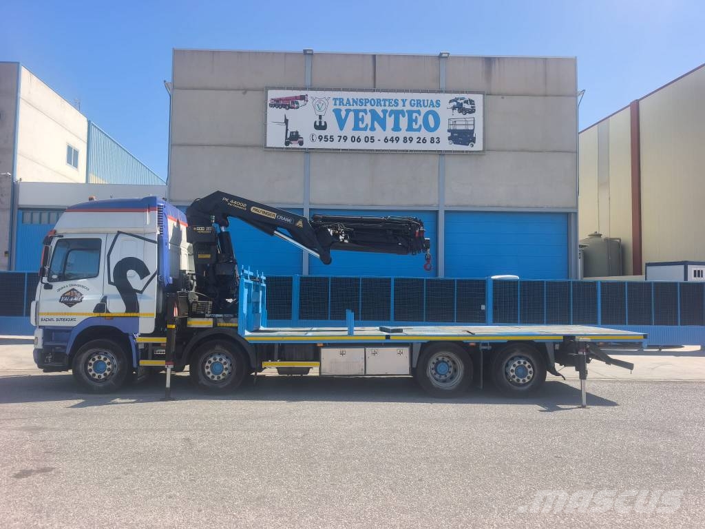 DAF PK44002 Camiones de caja de lona