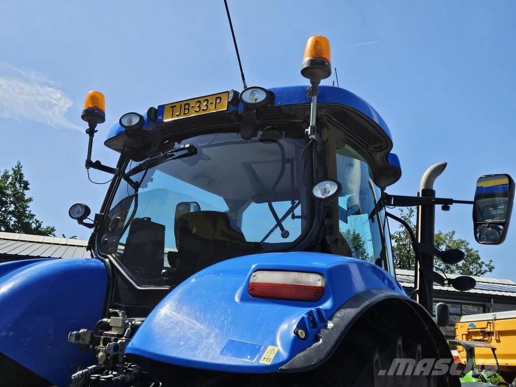 New Holland T7.210 Power command Trekkers