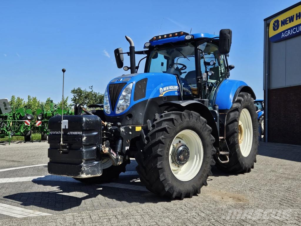 New Holland T7.210 Power command Trekkers