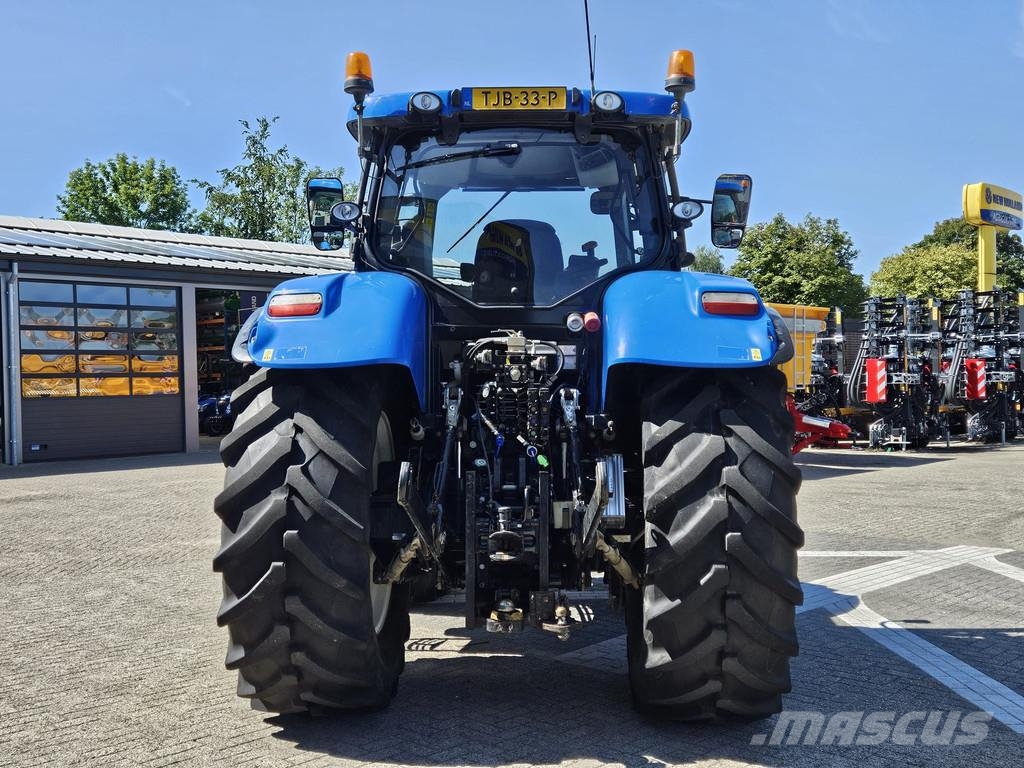 New Holland T7.210 Power command Trekkers