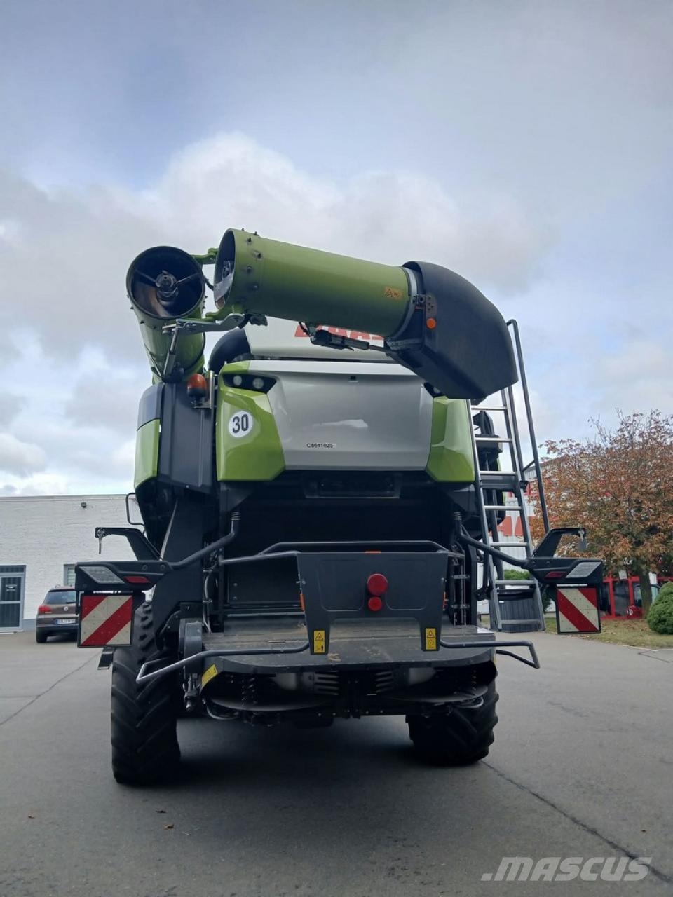CLAAS Lexion 8800 TT Kombajni