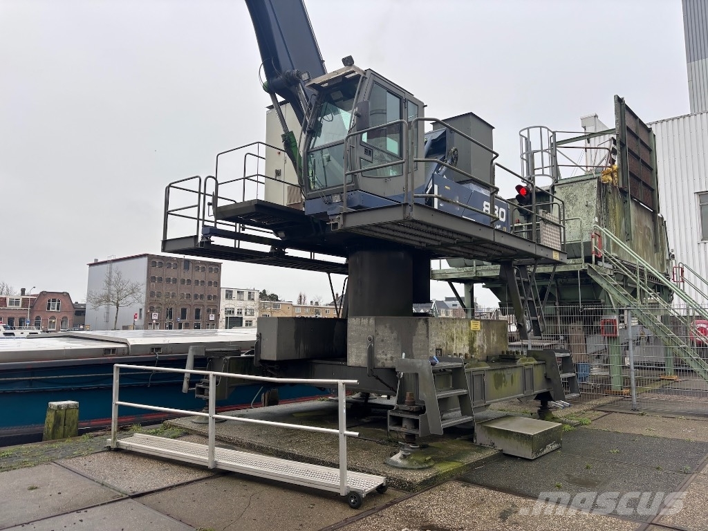 Sennebogen 830 Electric / 830A Avfalls / industri hantering