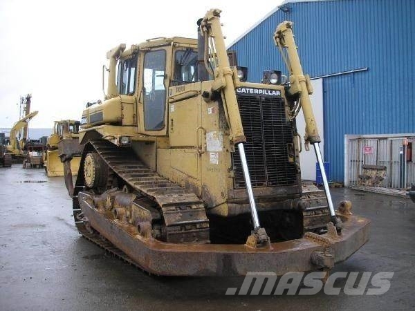 CAT D8N 履帶推土機